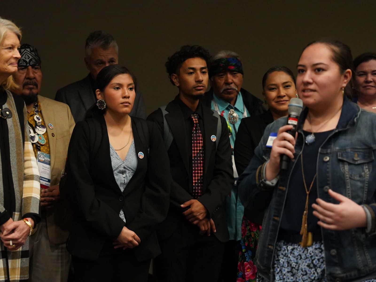 Bheri Rose Hallam gives Senator Lisa Murkowski a Mandan name