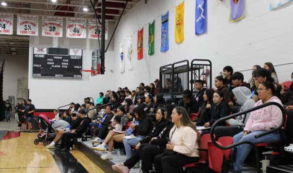 More than a hundred students came out to Kickoff to Welcome Week at United Tribes Technical College on Aug. 26 to participate in festivities and connect with classmates. (Photo credit/ Adrianna Adame)