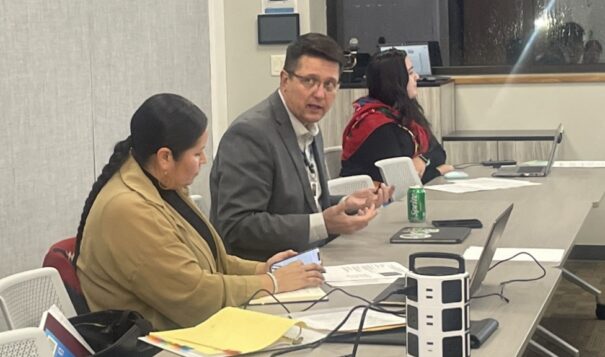 Bismarck Public School Superintendent Jeff Fastnacht explained that the district needs to make adjustments to the bell schedule due to a shortage of bus drivers and delays in pickup times during the Indigenous Parent Advisory Committee meeting on Oct. 29. (Photo credit/ Adrianna Adame)